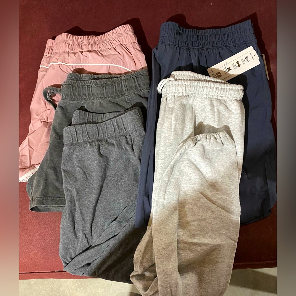 Lot of 5 XXL Exercise Bottoms